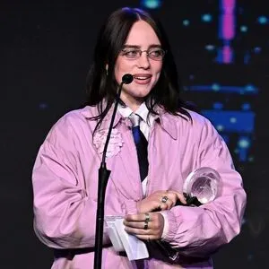 Billie Eilish OnlyFans Leaked Free Thumbnail Picture - #PNYyhRBMDG