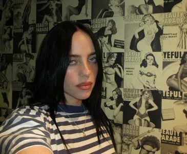 Billie Eilish OnlyFans Leaked Free Thumbnail Picture - #QgoGKHyAHY