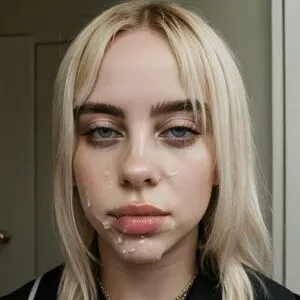 Billie Eilish OnlyFans Leaked Free Thumbnail Picture - #TxvbsNsxYg