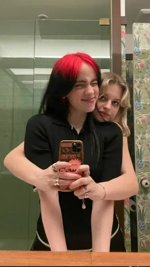 Billie Eilish OnlyFans Leaked Free Thumbnail Picture - #V48Tu3WSfq