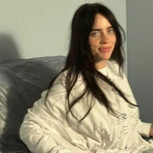 Billie Eilish OnlyFans Leaked Free Thumbnail Picture - #WAAsdngi4I