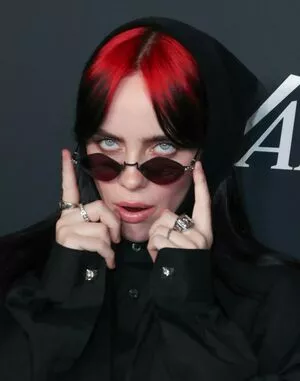 Billie Eilish OnlyFans Leaked Free Thumbnail Picture - #XJbvZBgwMt