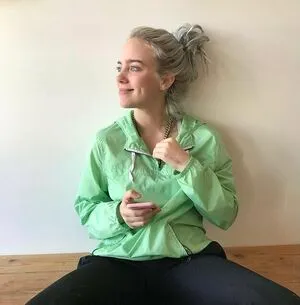 Billie Eilish OnlyFans Leaked Free Thumbnail Picture - #bcptaaZAec