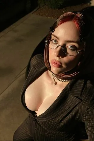 Billie Eilish OnlyFans Leaked Free Thumbnail Picture - #copd5wuk4g