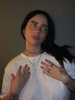 Billie Eilish OnlyFans Leaked Free Thumbnail Picture - #eFrUrmYtE6