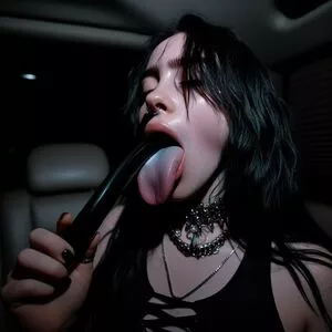 Billie Eilish OnlyFans Leaked Free Thumbnail Picture - #epWCsGOKSS