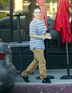 Billie Eilish OnlyFans Leaked Free Thumbnail Picture - #jYNpLxvxzf