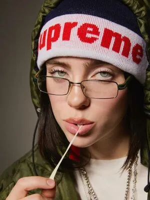 Billie Eilish OnlyFans Leaked Free Thumbnail Picture - #kZQvIUn1iU