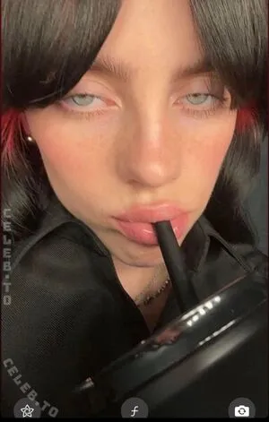 Billie Eilish OnlyFans Leaked Free Thumbnail Picture - #qwV6KNQ3Kg