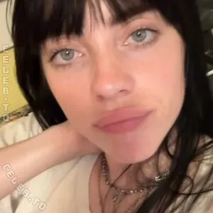 Billie Eilish OnlyFans Leaked Free Thumbnail Picture - #sYWByEDyaw