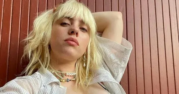 Billie Eilish OnlyFans Leaked Free Thumbnail Picture - #tKrztocUAD