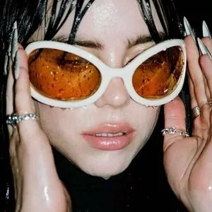 Billie Eilish OnlyFans Leaked Free Thumbnail Picture - #wAt3kKaen3