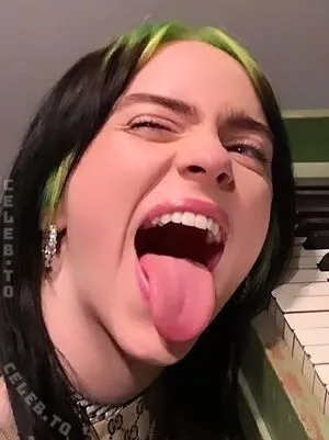 Billie Eilish OnlyFans Leaked Free Thumbnail Picture - #zaM7nVSs3Q