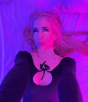 Billie Loves OnlyFans Leaked Free Thumbnail Picture - #4iuZmxnLqg