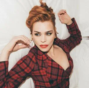 Billie Piper OnlyFans Leaked Free Thumbnail Picture - #0QoBe2KV1d