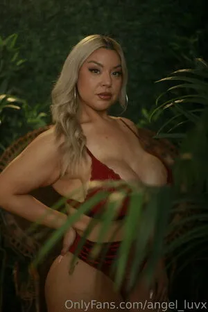 Bimbointraining OnlyFans Leaked Free Thumbnail Picture - #p96VTAINg3
