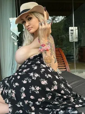 Bimbowifey OnlyFans Leaked Free Thumbnail Picture - #dEZTS5Lici