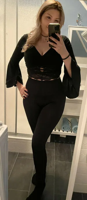 Binamusik OnlyFans Leaked Free Thumbnail Picture - #8SmtndLFoC