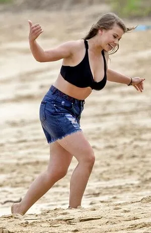 Bindi Sue Irwin OnlyFans Leaked Free Thumbnail Picture - #8woWAjL8JG