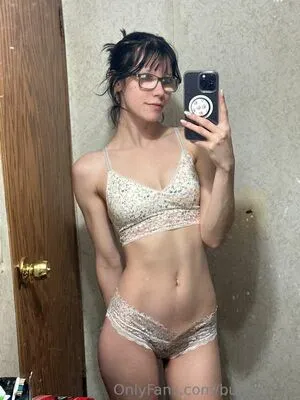 Binx OnlyFans Leaked Free Thumbnail Picture - #BcvgbryzNe