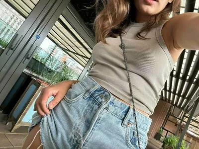 Bird Person Free OnlyFans Leaked Free Thumbnail Picture - #CIwrobmZ38