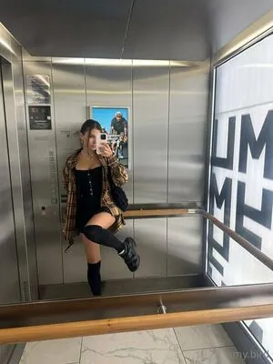 Bird Person Free OnlyFans Leaked Free Thumbnail Picture - #Hel33kq2HD