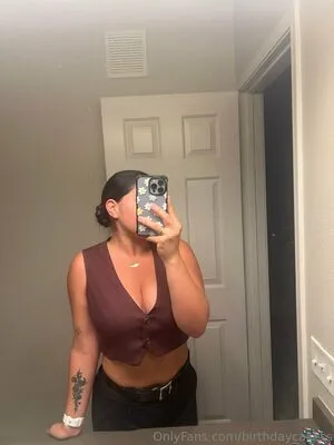 Birthdaycakess OnlyFans Leaked Free Thumbnail Picture - #10neyifvpo