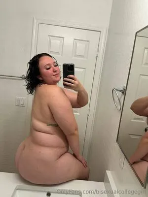 Bisexualcollegegirl OnlyFans Leaked Free Thumbnail Picture - #K3FwieP1D1