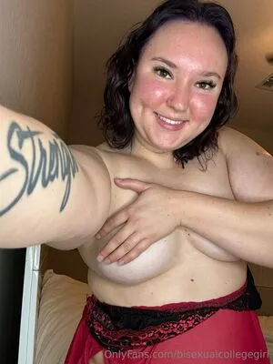 Bisexualcollegegirl OnlyFans Leaked Free Thumbnail Picture - #g0OA5T1j2x