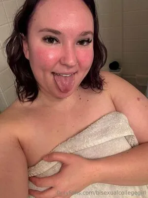 Bisexualcollegegirl OnlyFans Leaked Free Thumbnail Picture - #mQJh1udOvv