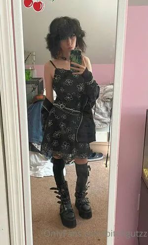 Bitchgutzz OnlyFans Leaked Free Thumbnail Picture - #3K6YXAyOEO