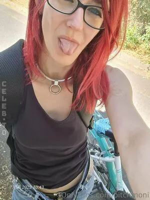 Bitchmoni OnlyFans Leaked Free Thumbnail Picture - #6sJNWd3GVO