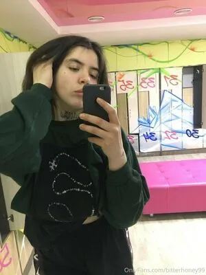 Bitterhoney99 OnlyFans Leaked Free Thumbnail Picture - #TuJSr4pmxo