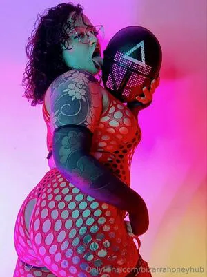 Bizarrahoneyhub OnlyFans Leaked Free Thumbnail Picture - #DINj4LFlmj