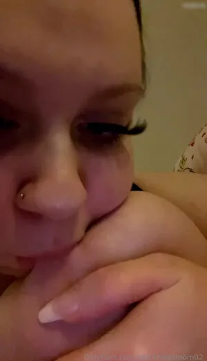 Blackheadmom02 OnlyFans Leaked Free Thumbnail Picture - #7hFfoAbz18