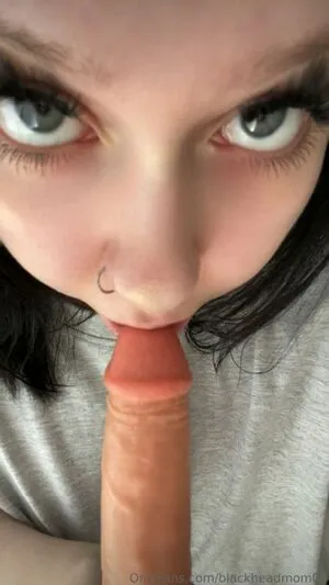 Blackheadmom02 OnlyFans Leaked Free Thumbnail Picture - #sH0gIywvYx