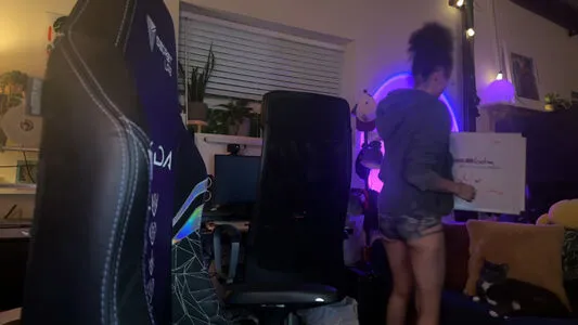 BlackKrystel OnlyFans Leaked Free Thumbnail Picture - #1z3tuUXzUr