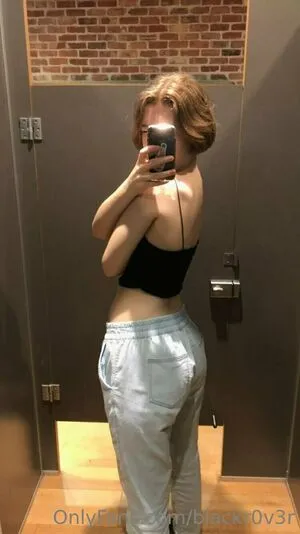 Blackr0v3r OnlyFans Leaked Free Thumbnail Picture - #frt4I6npu8