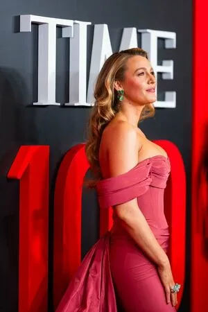 Blake Lively OnlyFans Leaked Free Thumbnail Picture - #2w4RT0z5tS