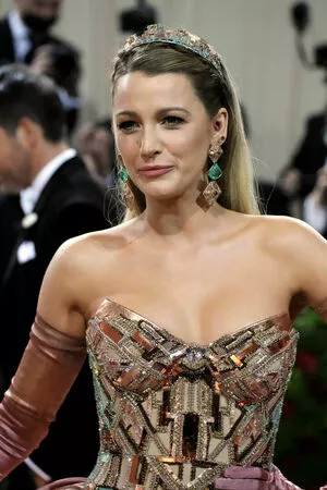 Blake Lively OnlyFans Leaked Free Thumbnail Picture - #A4Ton2Ou54