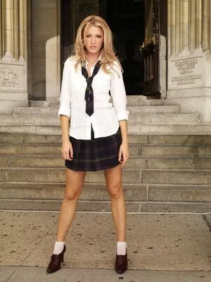Blake Lively OnlyFans Leaked Free Thumbnail Picture - #CMqKPxOyE0