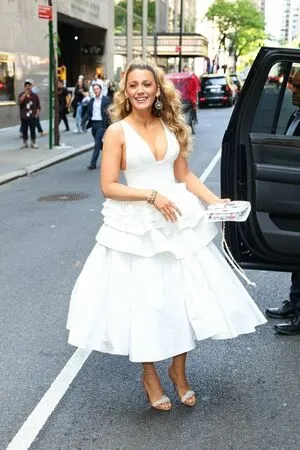 Blake Lively OnlyFans Leaked Free Thumbnail Picture - #JR8kGxER59