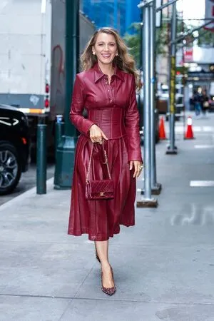 Blake Lively OnlyFans Leaked Free Thumbnail Picture - #MglnRpUSV4