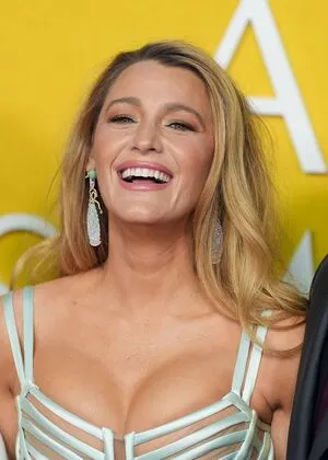 Blake Lively OnlyFans Leaked Free Thumbnail Picture - #QyLFzD28TC