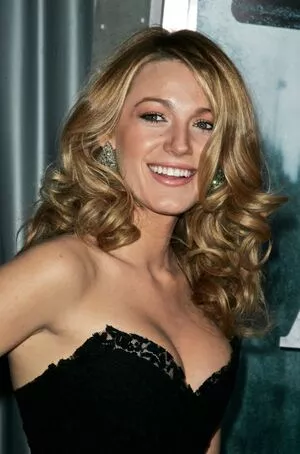 Blake Lively OnlyFans Leaked Free Thumbnail Picture - #iN293O87oF