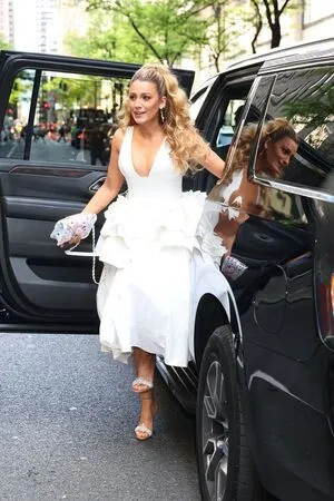 Blake Lively OnlyFans Leaked Free Thumbnail Picture - #kG8Wji4lou