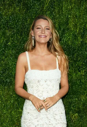 Blake Lively OnlyFans Leaked Free Thumbnail Picture - #kNzblFDo74