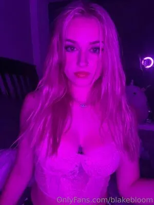 Blakebloom OnlyFans Leaked Free Thumbnail Picture - #0AnYvbVIKy