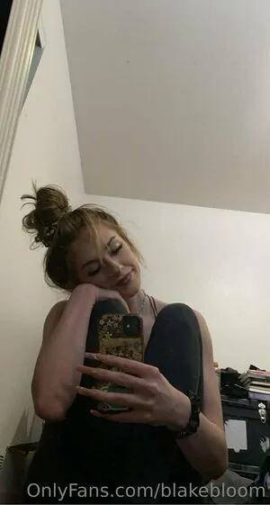 Blakebloom OnlyFans Leaked Free Thumbnail Picture - #X0fdtS9Rwl