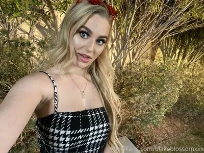 Blakeblossomxxx OnlyFans Leaked Free Thumbnail Picture - #4rmhY1cMAz